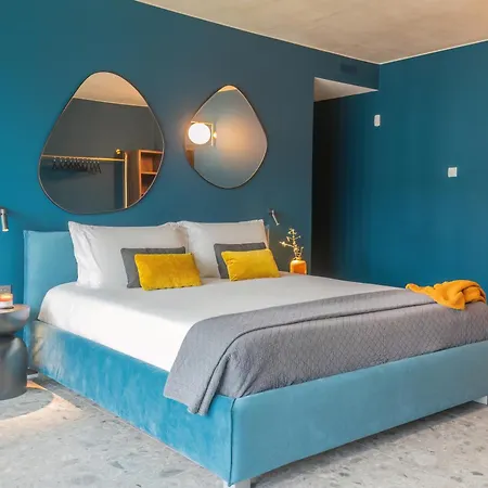 Aurea - By Myhomeincomo Villa *