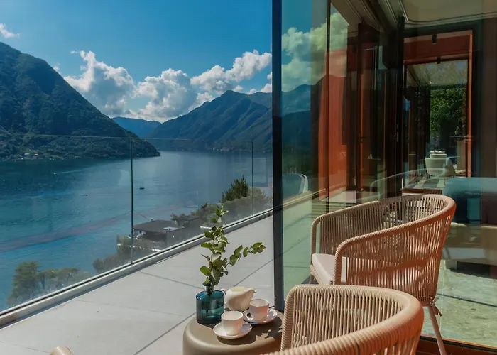 Aurea - By Myhomeincomo * サーラ・コマチーナ