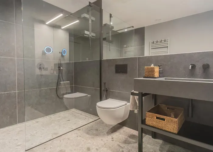 Aurea - By Myhomeincomo * Sala Comacina