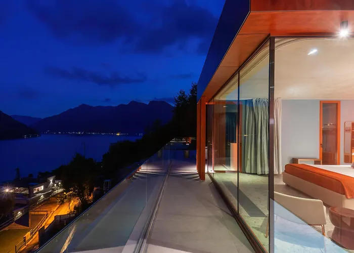 Aurea - By Myhomeincomo ヴィラ