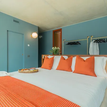 Aurea - By Myhomeincomo * Sala Comacina