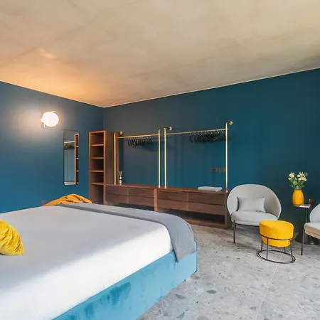 Aurea - By Myhomeincomo *