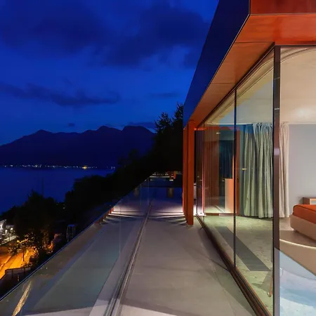 Aurea - By Myhomeincomo Vila