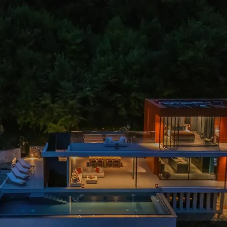 Vila Aurea - By Myhomeincomo *