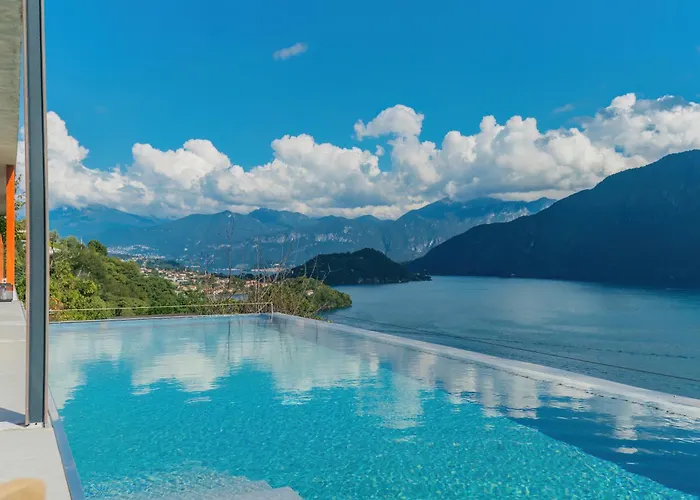 Villa Aurea - By Myhomeincomo