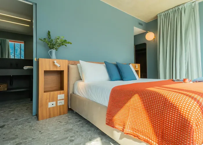 Villa Aurea - By Myhomeincomo *