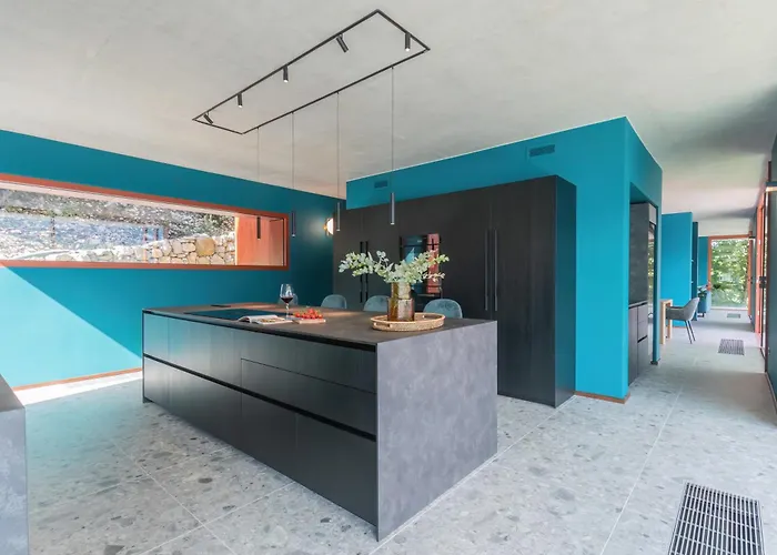 Aurea - By Myhomeincomo * Sala Comacina